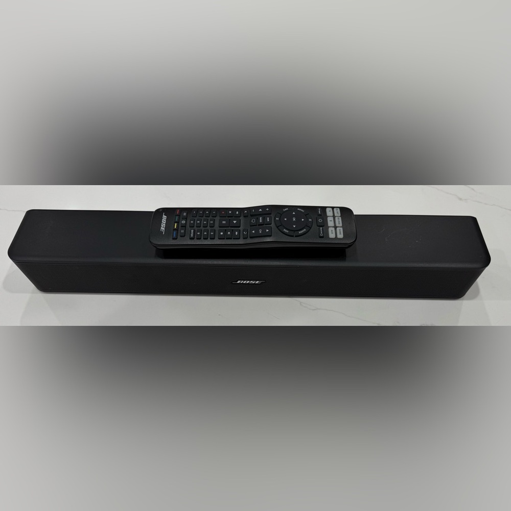 Bose Solo 5 TV Soundbar with Remote Control